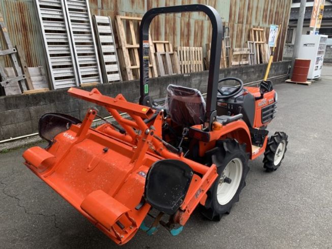 トラクター GB135BAN 写真６